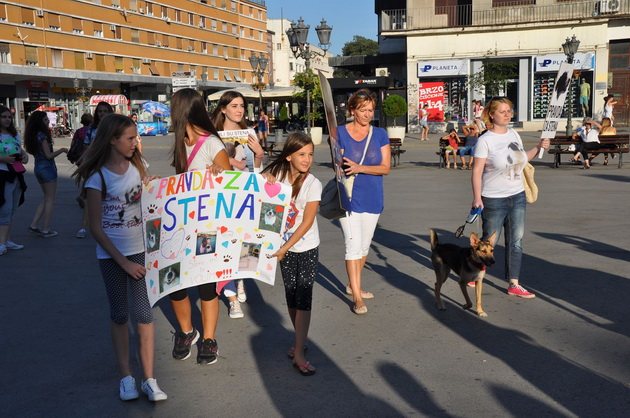 protest „Danas Sten - sutra ja“ petface